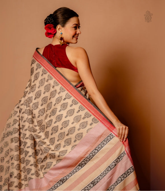 Handwoven Vidarbha Tussar Cotton Blend Saree Black - Red