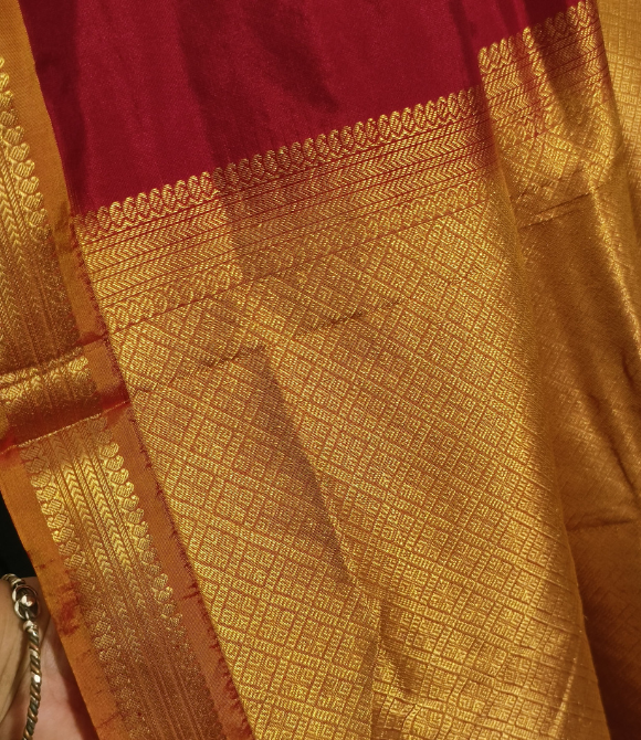 Handwoven Soft Silk Kanjivaram Saree | Kalakriti by Paroma | Handloom Boutique