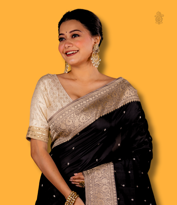 Handwoven Pure Kariyal Benarasi Saree Black and Grey