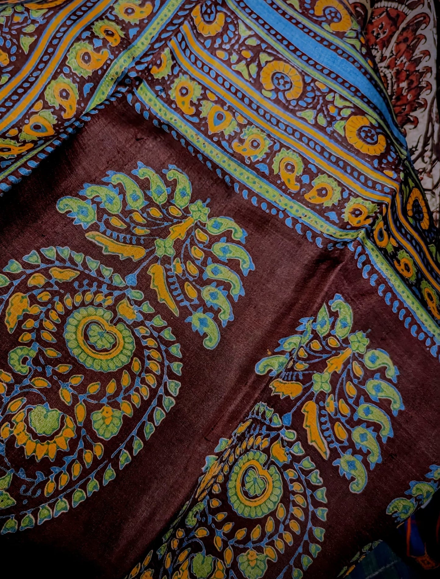 Handwoven Pure Mulberry Bengal Silk Saree Dark Brown