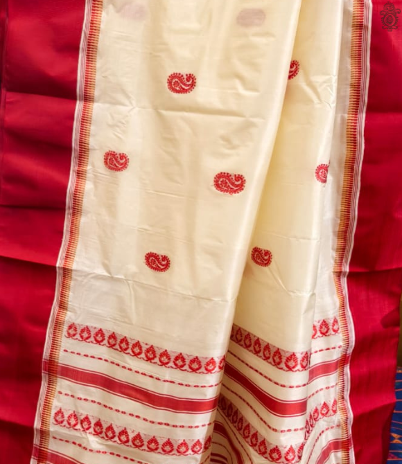 Koriyal Garad Silk Saree Red - White