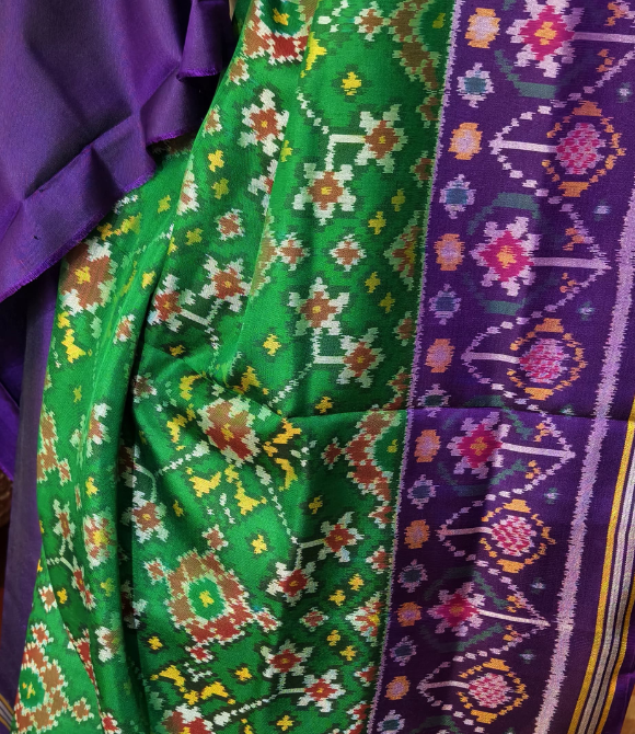 Premium Single Ikat Patola Saree Emerald Green