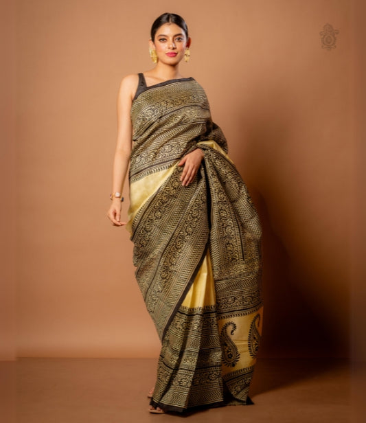 Handwoven Pure Mulberry Bengal Silk Saree Cream Black