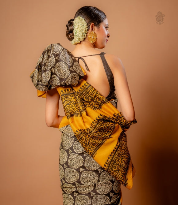 Handwoven Pure Mulberry Bengal Silk Saree Yellow - Black