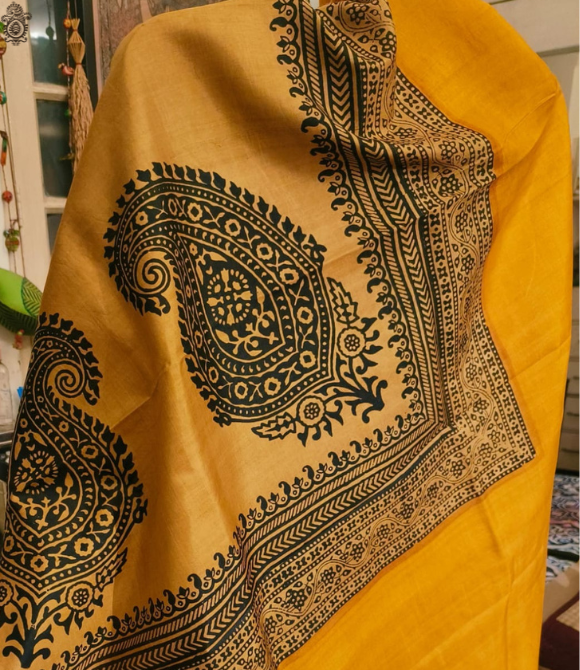 Handwoven Pure Mulberry Bengal Silk Saree Yellow