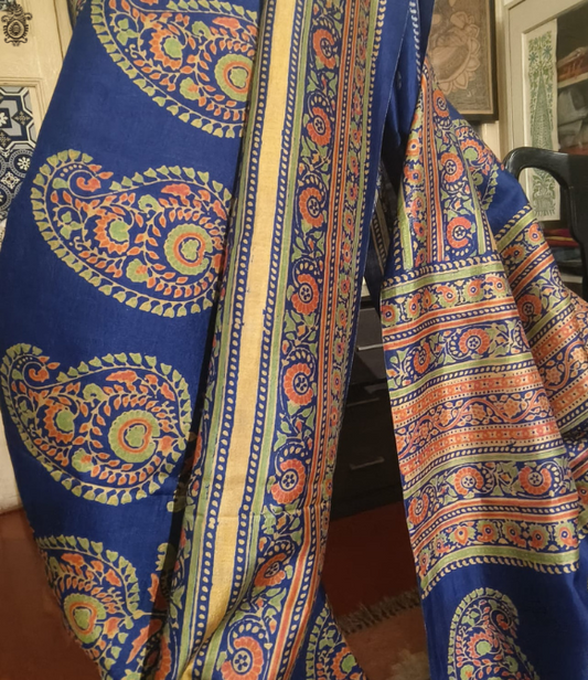 Handwoven Pure Mulberry Bengal Silk Saree Blue-Black