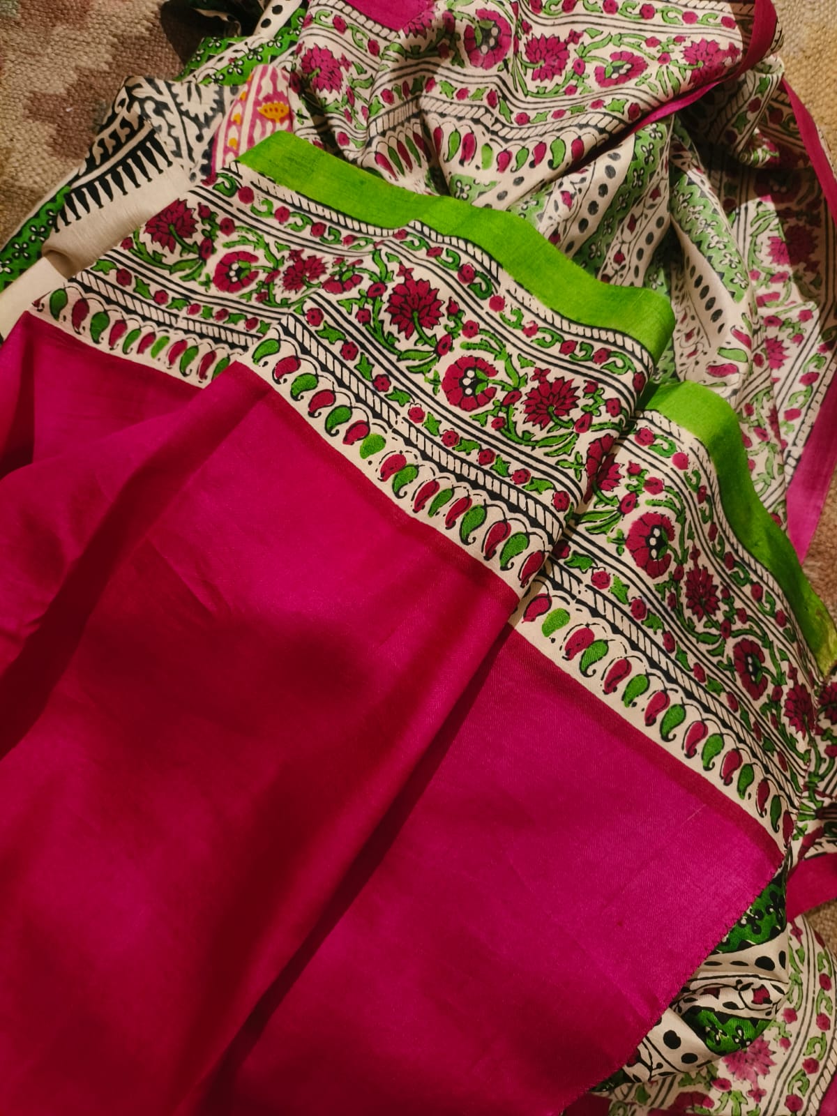 Handwoven Pure Mulberry Bengal Silk Saree Green