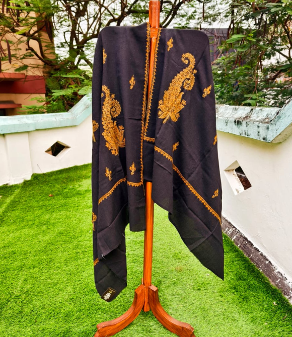 Fine Wool Hand Embroided Kashmiri Shawl
