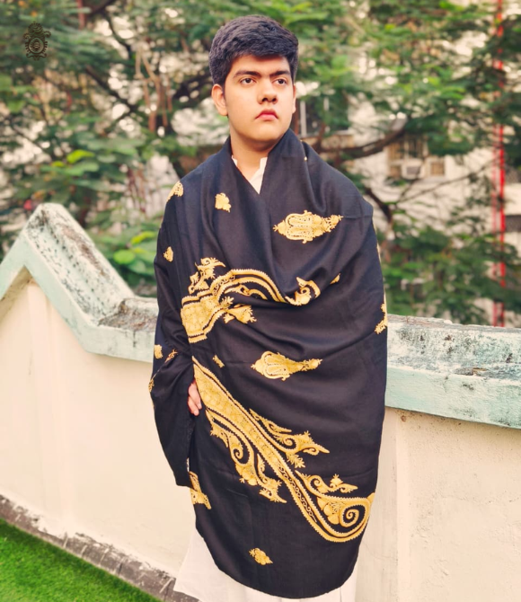 Fine Wool Kashmiri Shawl Black Ari