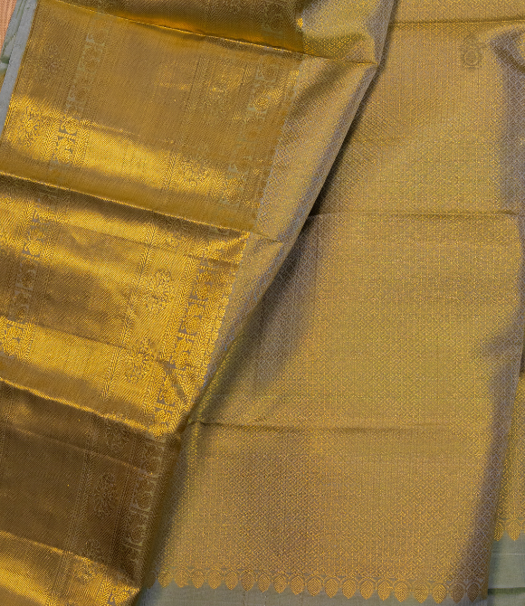 Pure Zari Kanjivaram Saree - Grey With Big Butta