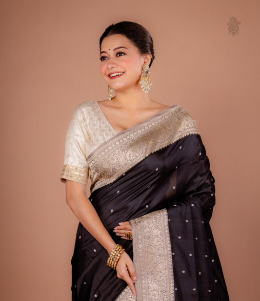 Handwoven Pure Kariyal Benarasi Saree Black and Grey