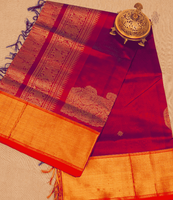 Handwoven Korvai Silk Cotton Handloom Saree - Magenta
