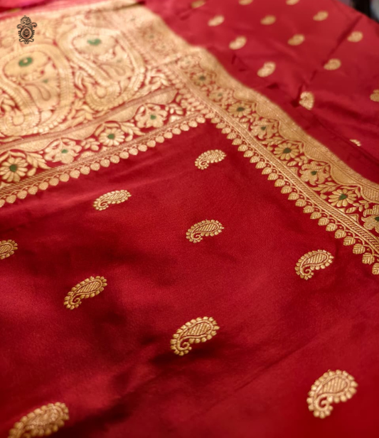 Handwoven Pure Katan Silk Kadhua Kairi Benarasi Saree Red