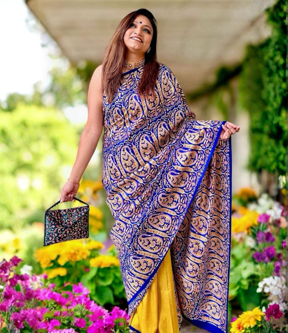 Handwoven Pure Mulberry Bengal Silk Yellow-Blue Multicolour Saree from Kalakriti by Paroma