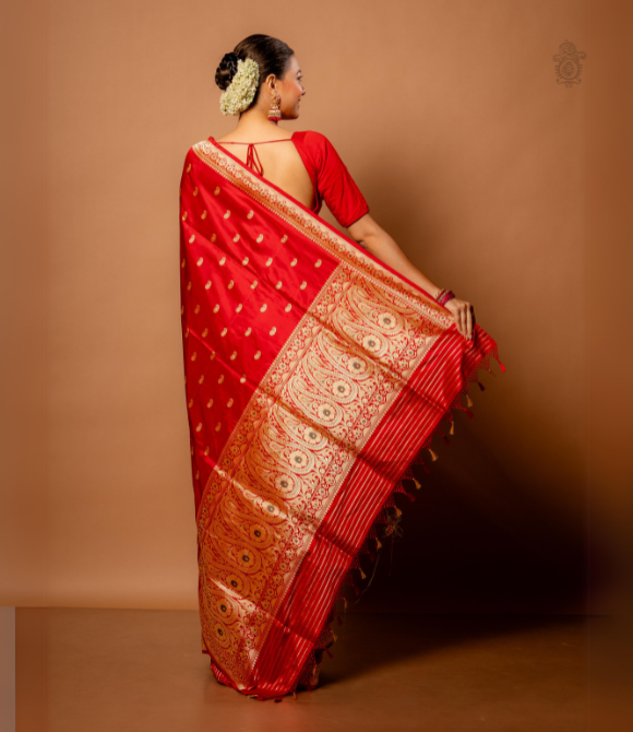 Handwoven Pure Katan Silk Kadhua Bridal Benarasi Saree Red