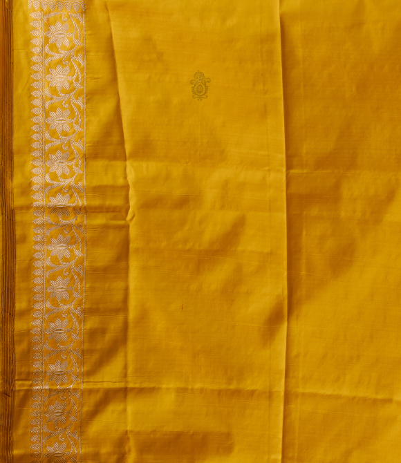 Handwoven Pure Benarasi Saree Yellow