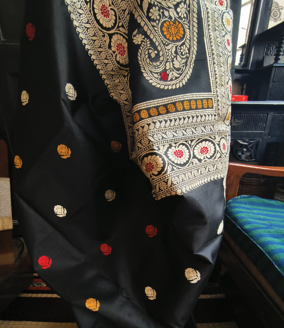 Vintage Design Bishnupur Baluchari Saree