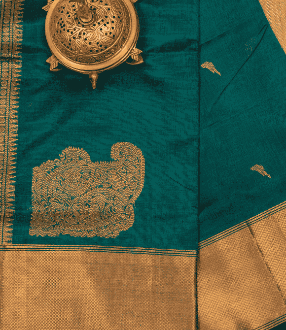 Handwoven Korvai Silk Cotton Handloom Saree - Emerald Green