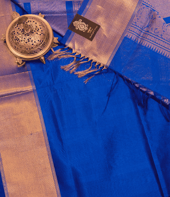 Handwoven Korvai Silk Cotton Handloom Saree - Two-Tone Blue