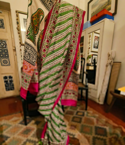 Handwoven Pure Mulberry Bengal Silk Saree Green