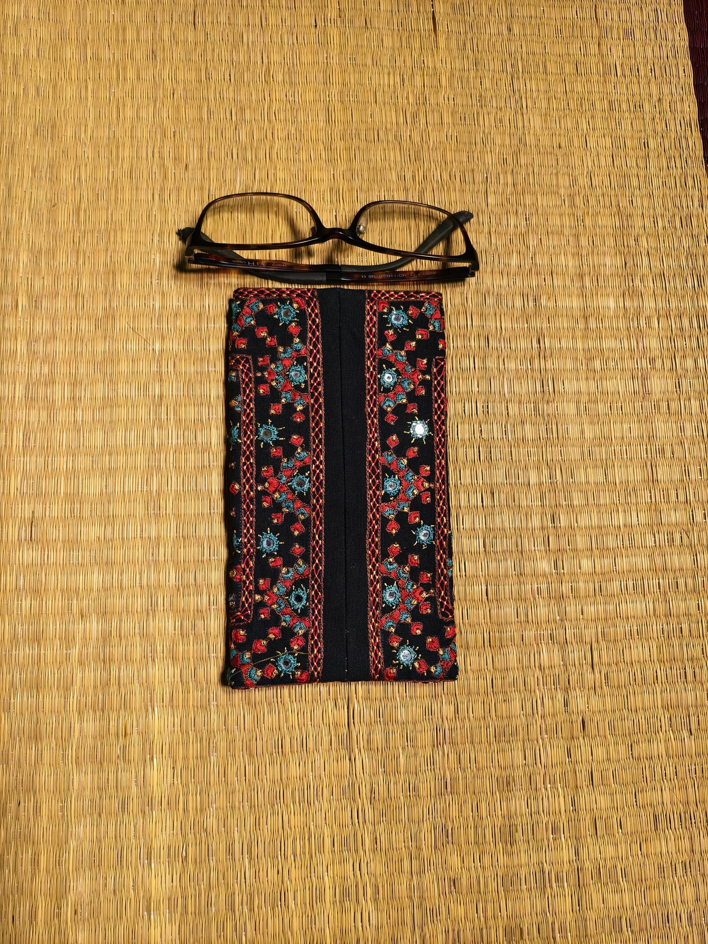Black Multicolour Kutch Hand-Embroidered Spec Case