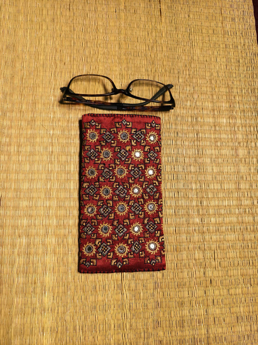 Maroon Multicolour Kutch Hand-Embroidered Spec Case
