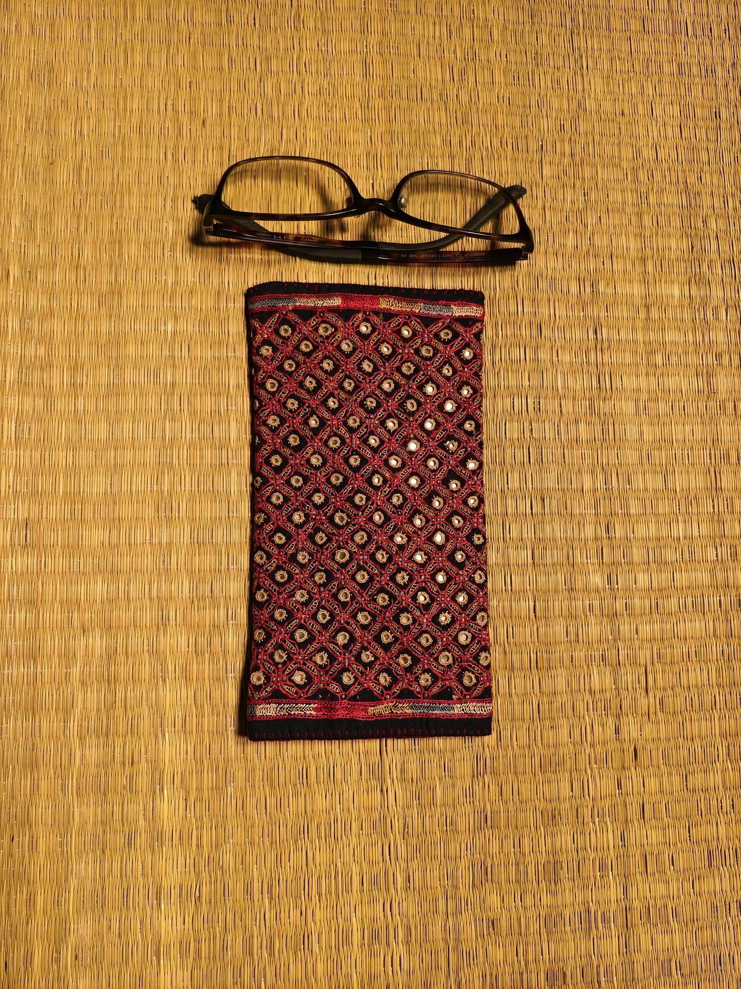 Black Red Kutch Hand-Embroidered Spec Case